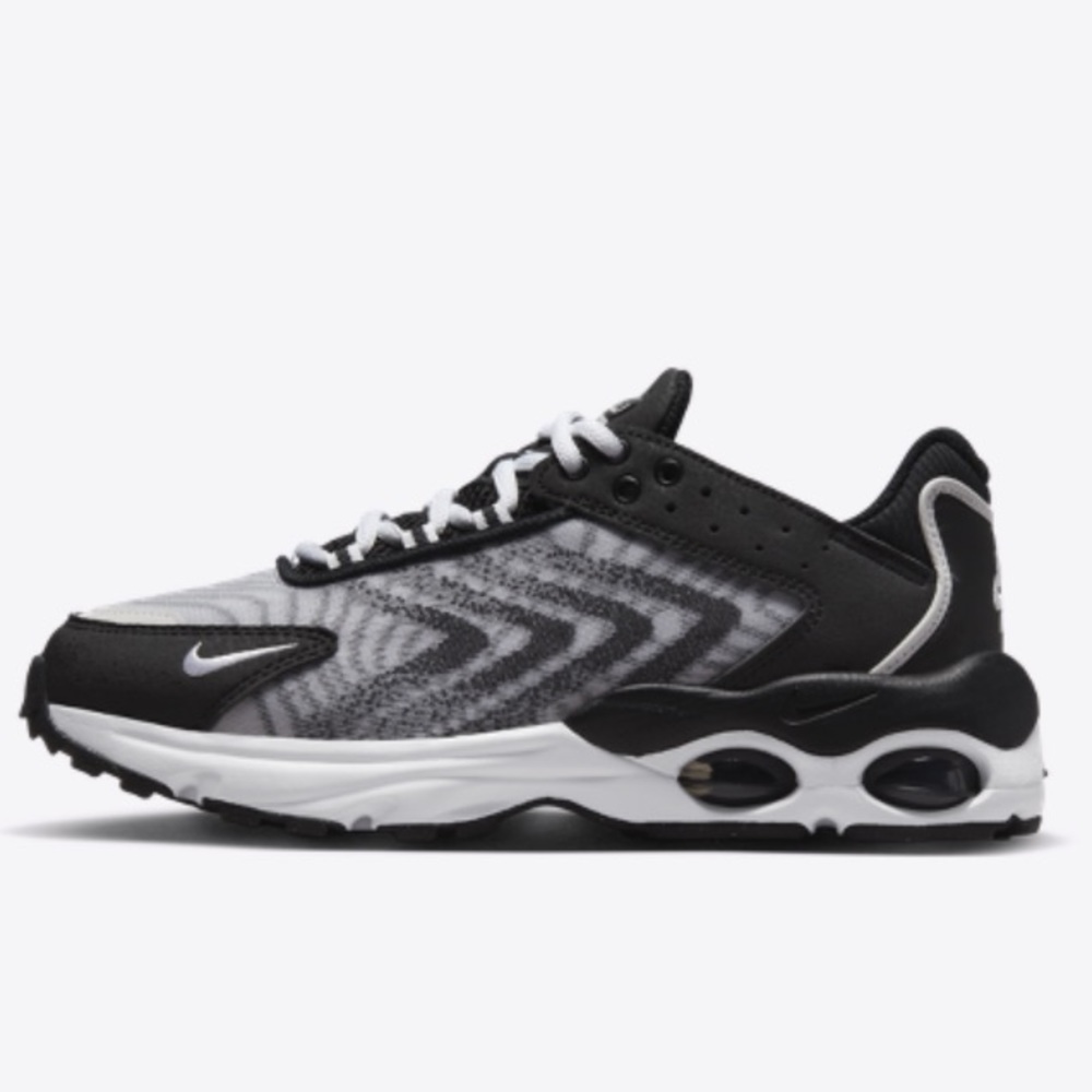Nike Air Max TW Big Kids' Shoes